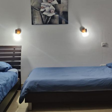 Well Located 2 Bedroom Flat In St.Julians San Ġiljan Kültér fotó